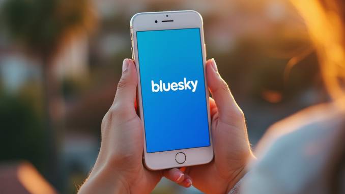 Smartphone mit Bluesky